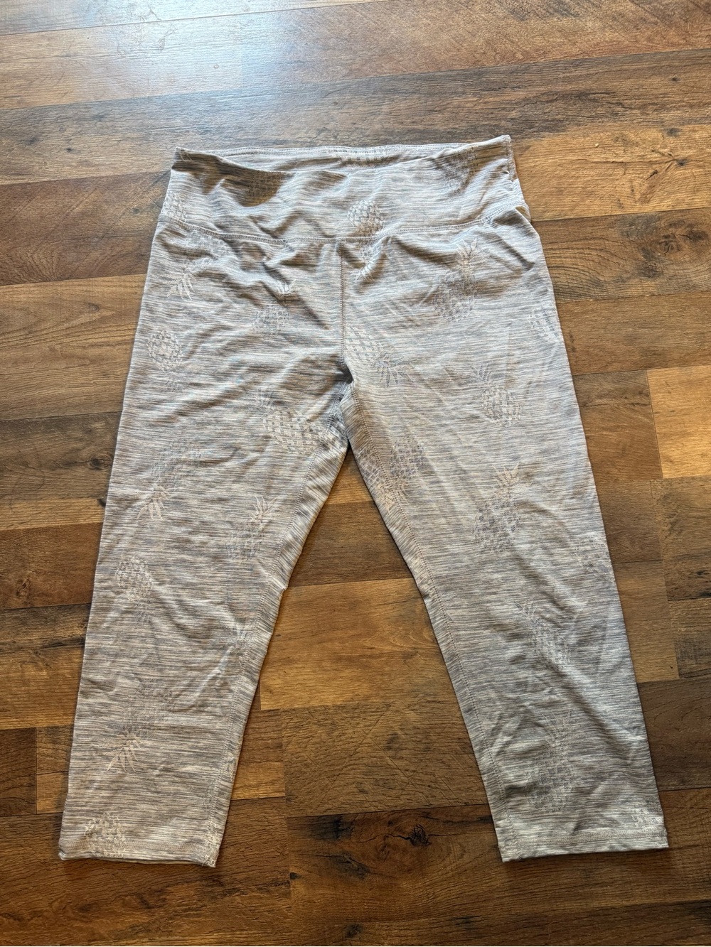 RBX Light Gray Pineapple Capri Leggings